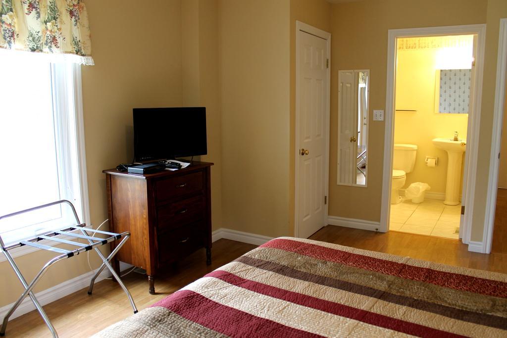 פורט הוקסבורי Mackenzie House B&B By Elevate Rooms חדר תמונה